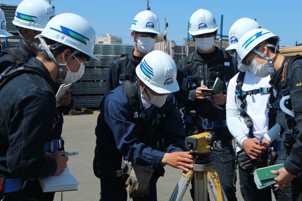 尾園建設　新入社員実地研修風景