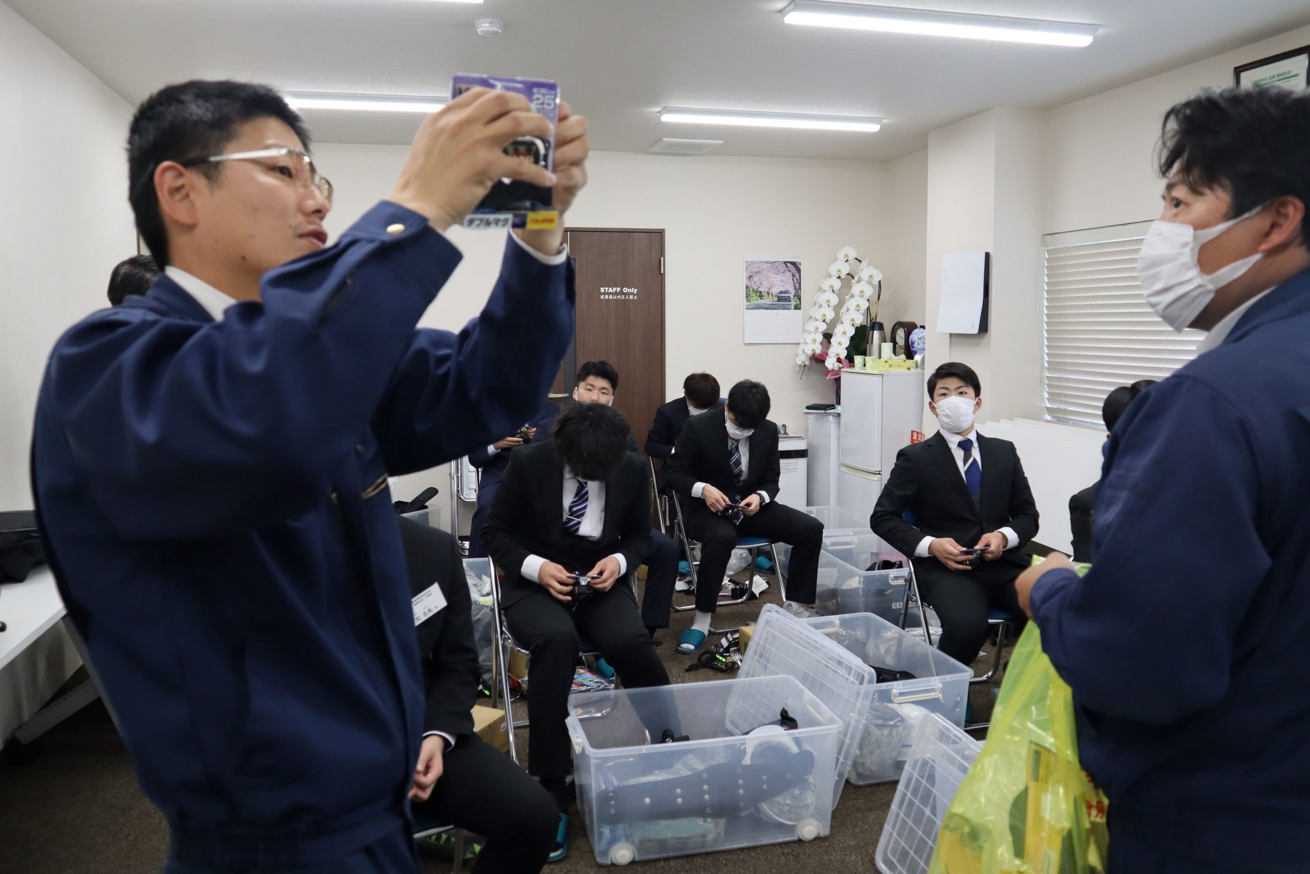 尾園建設　新入社員事務所研修風景