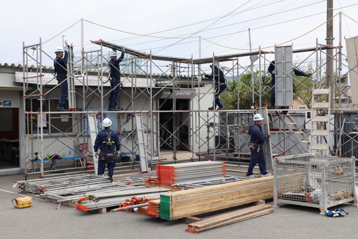 新入社員実地研修風景