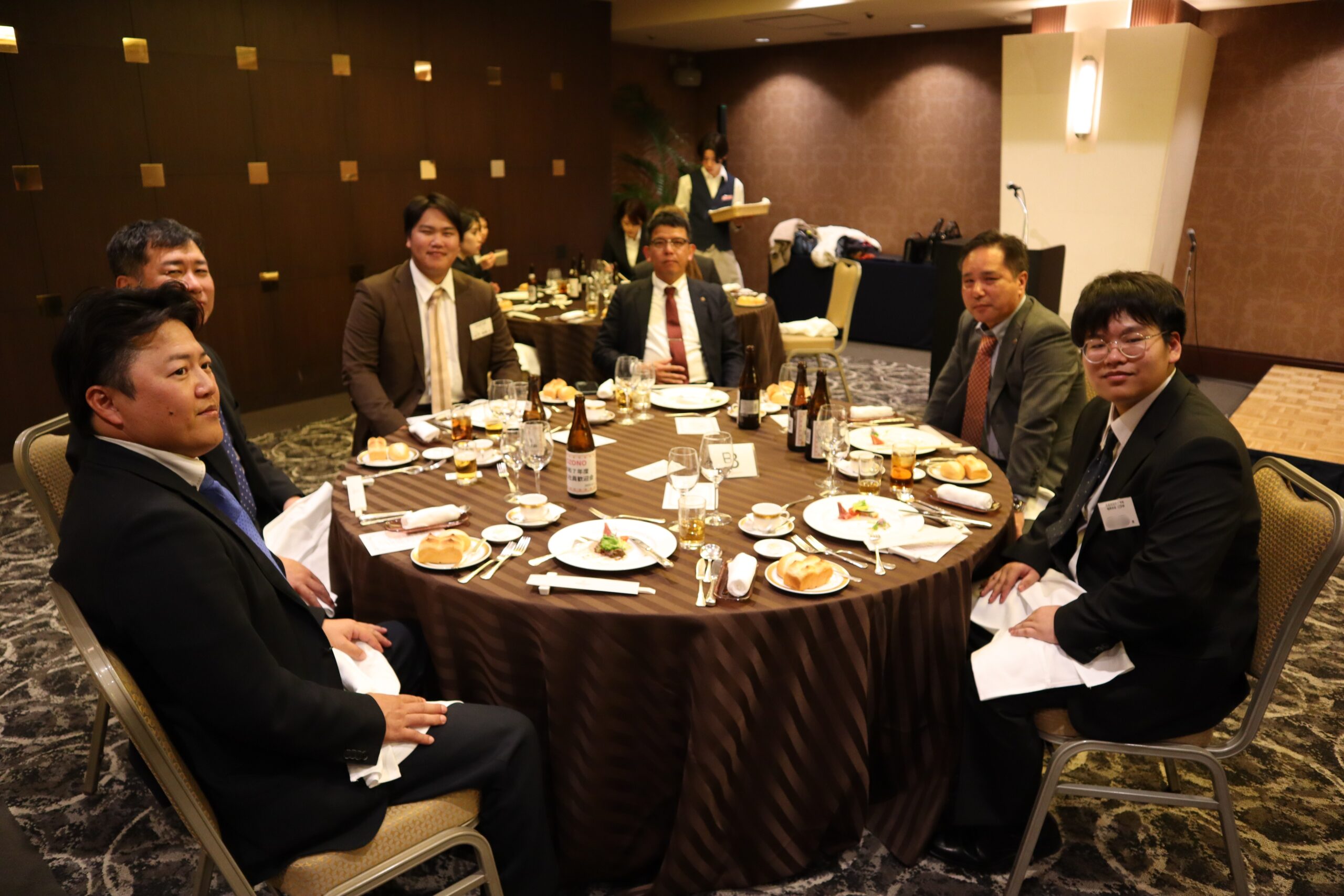 尾園建設 新入社員歓迎会